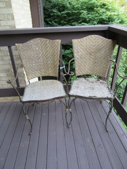 2 METAL WROUGHT IRON-LIKE CHAIRS WITH WICKER BOTTOMS AND BACK