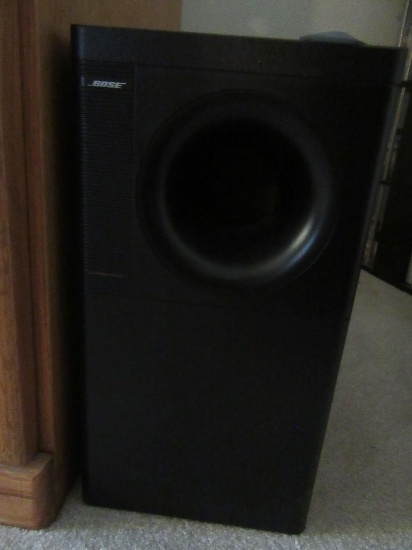 5 PIECE BOSE SPEAKER SYSTEM