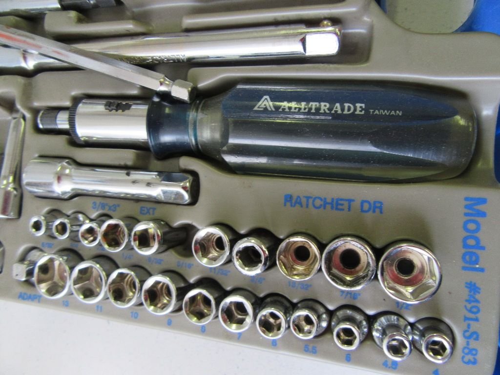 ALLTRADE MODEL 491-S83 TOOL SET | Proxibid