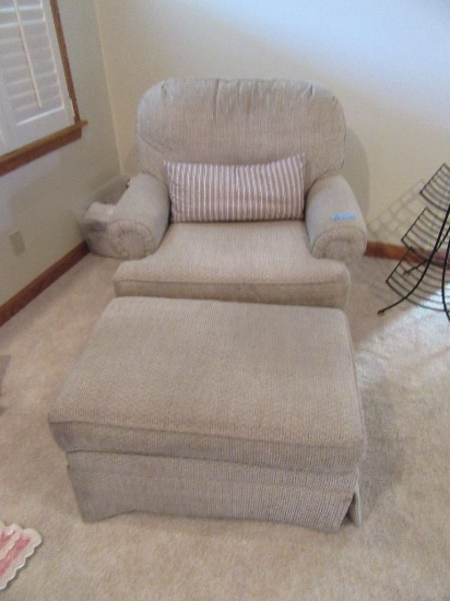 CORDUROY STYLE CHAIR WITH OTTOMAN