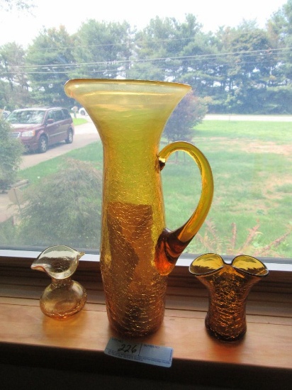 GOLD CRACKLE GLASS PIECES