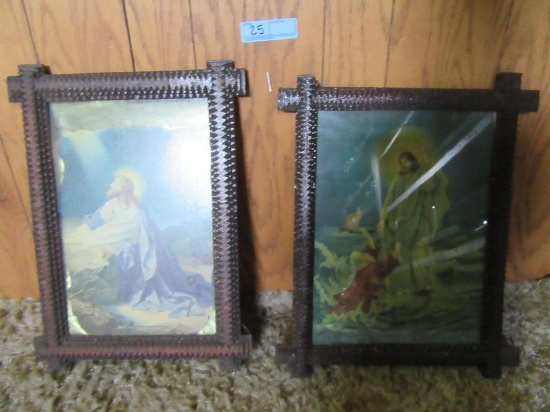 PAIR OF RELIGIOUS FRAMED PICTURES