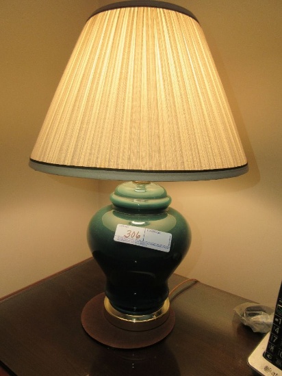 GREEN CERAMIC LAMP