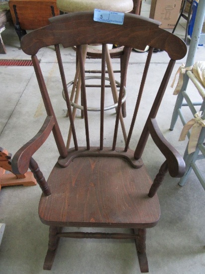 CHILD'S ROCKING CHAIR