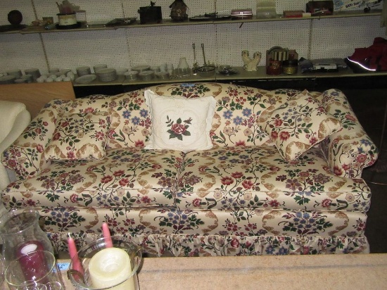 ETHAN ALLEN TRADITIONAL CLASSIC SOFA