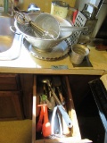 ASSORTED KITCHEN ITEMS AND UTENSILS