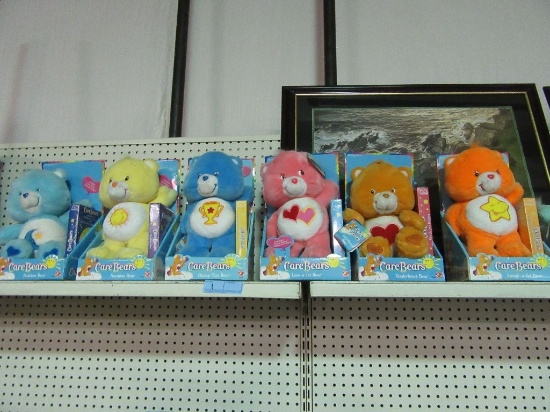 VARIETY OF CARE BEARS