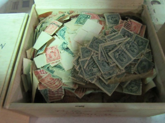 BOX OF CANADA CIRCULATED STAMPS