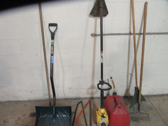 YARD & GARDEN TOOLS