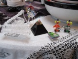 ASSORTED GLASS FIGURES - CLOWNS, PIANOS, HORSE, AND ETC