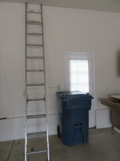 20 FOOT ALUMINUM EXTENSION LADDER