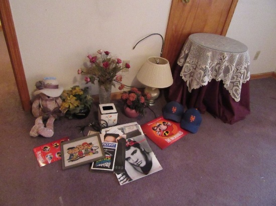 ASSORTED LOT INCLUDING TABLE LAMP, VASES, MUSICAL TEDDY BEAR, LITHOGRAPHS,