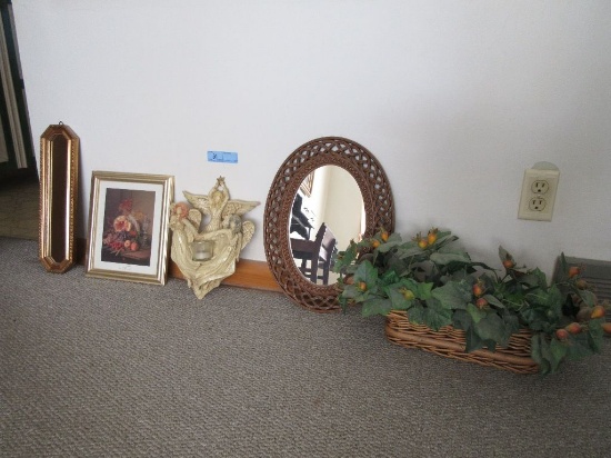 VARIETY OF KNICKKNACKS INCLUDING MIRRORS, SCONCES, AND PICTURES