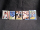 5 ASSORTED SAMMY SOSA CARDS. SEE PICTURES FOR DESCRIPTIONS