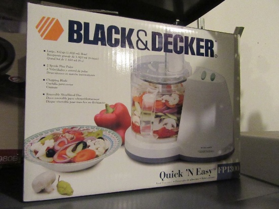 BLACK & DECKER QUICK AND EASY FOOD PROCESSOR