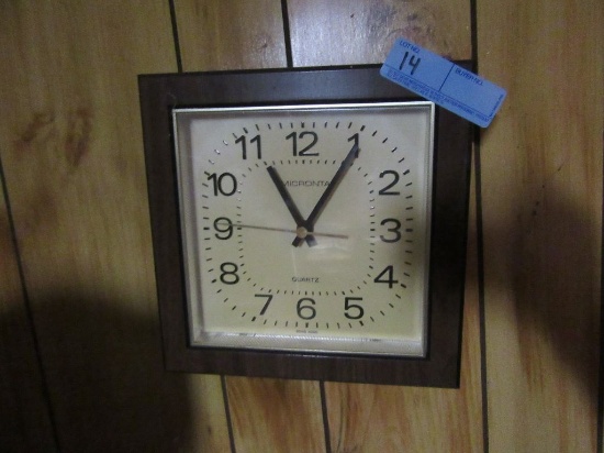 MICRONTA QUARTZ WALL CLOCK