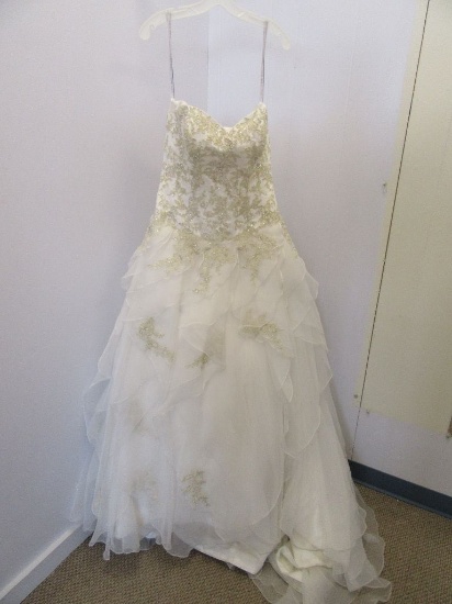 4-2-19 BRIDAL SHOP INVENTORY LIQUIDATION