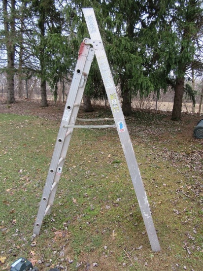 WERNER JOB-MASTER MODEL F367 7 FT STEP LADDER / STRAIGHT LADDER TOTAL  LENG