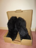 UGG FLUFF MOMMA SIZE 7 BOOTS