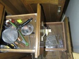 ASSORTMENT OF KITCHEN UTENSILS IN 2 DRAWERS