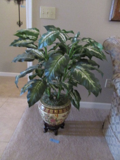 ORIENTAL STYLE PLANTER WITH ARTIFICIAL PLANT ON WOOD BASE