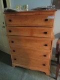 KROEHLER CHEST OF DRAWERS