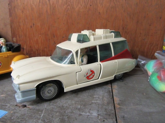 GHOSTBUSTERS CAR