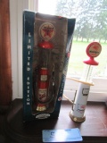 GEARBOX LIMITED EDITION GAS PUMP REPLICAS. TEXACO & MOBILE GAS