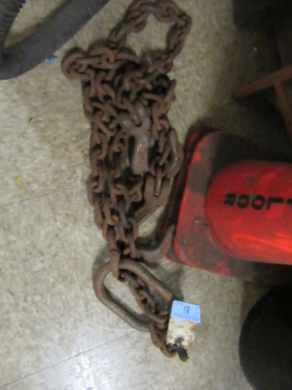 TOW CHAIN WITH DOUBLE HOOKS