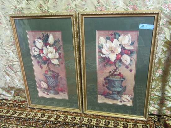 PAIR OF FLORAL PICTURES