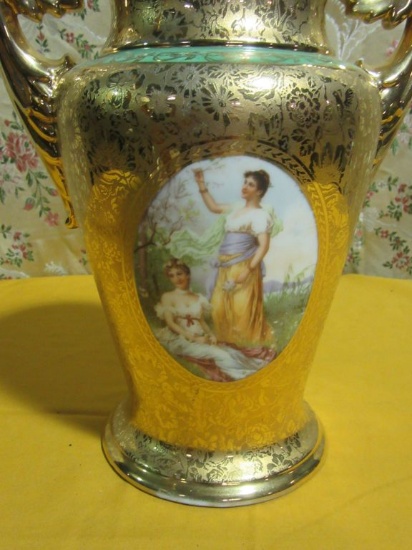 24 Karat Gold Hand Decorated Le Mieux China Vase Estate Personal Property Personal Property Online Auctions Proxibid