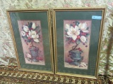 PAIR OF FLORAL PICTURES