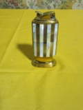 PEARL HANDLE STYLE LIGHTER