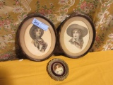 VICTORIAN STYLE OVAL PRINTS IN FRAMES