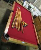 DYNAMO MCINTIRE 8 FOOT POOL TABLE WITH CUE STICKS & RACKED BALLS