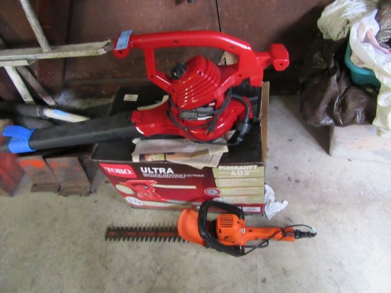 TORO ELECTRIC BLOWER AND BLACK & DECKER ELECTRIC HEDGE TRIMMERS