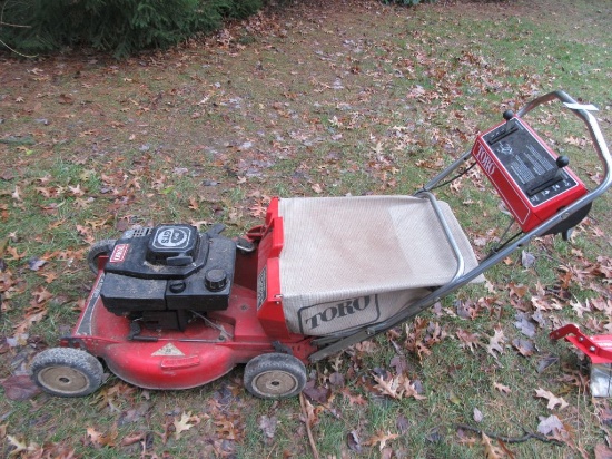 TORO GTS SELF-PROPELLED MOWER WITH BAGGER