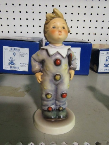 GOEBEL FIGURINE CARNIVAL HUM 328