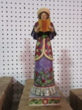 JIM SHORE HERE WE COME A-WAND'RING SO FAIR TO BE SEEN WOMAN CAROLER FIGURIN