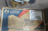 LITHONIA LIGHTING REFRACTOR WALL PACK