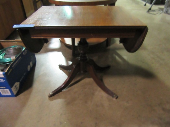 WOOD DROP LEAF TABLE