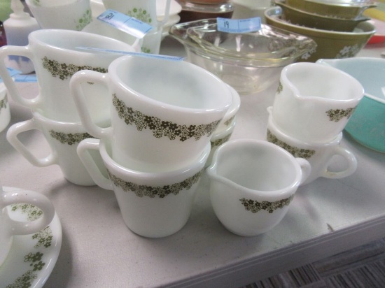 PYREX CREAMER AND CUPS, CORNING SUGARS