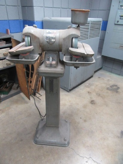 DELTA CARBIDE TOOL GRINDER WITH PEDESTAL. MODEL# 23-505. 1/2HP 115V