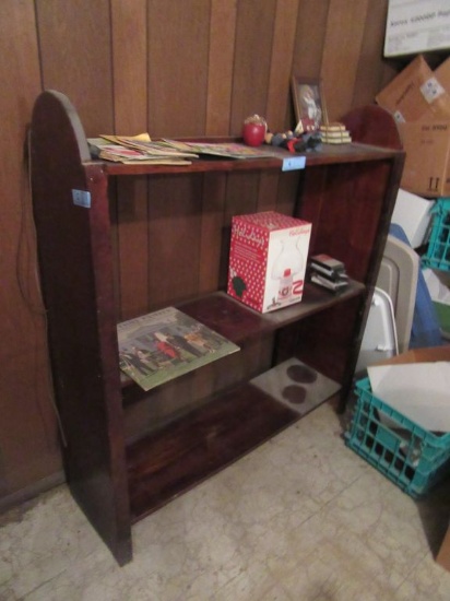 LARGE WOODEN BOOKSHELF