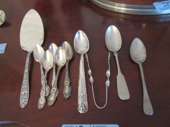 VARIOUS SILVERPLATE SPOONS AND SERVING PIECES