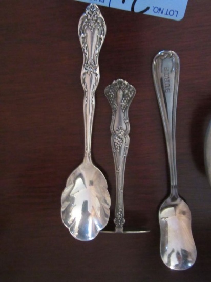 ASSORTED SERVING PIECES