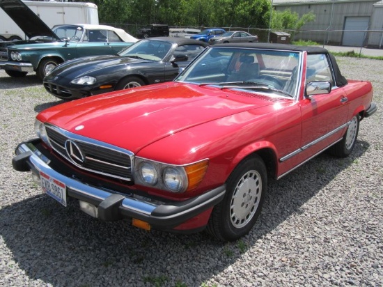 MERCEDES BENZ 560SL CONVERTIBLE. WITH HARD TOP. VIN# WDB8A48076A043564, MILEAGE IS 091938