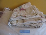 KING SIZE SHEET SET  AND PILLOW