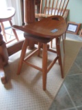 2 AMISH MADE WOODEN OVAL SWIVEL STOOLS