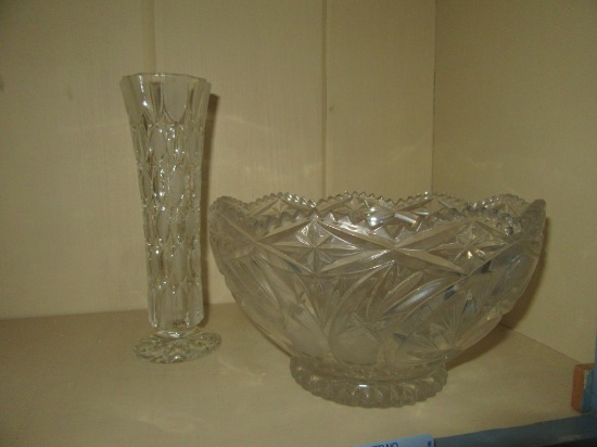 CENTERPIECE BOWL AND VASE